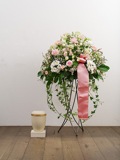 Bild - 24-blumenArrangement floral: 
